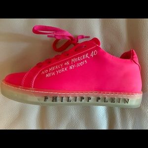 Brand new Philipp Plein sneakers in pink, size 36